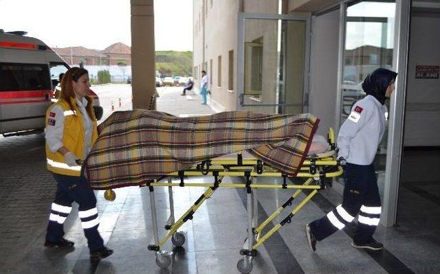 Turgutlu&rsquo;da Trafik Kazası: 2 Yaralı 2