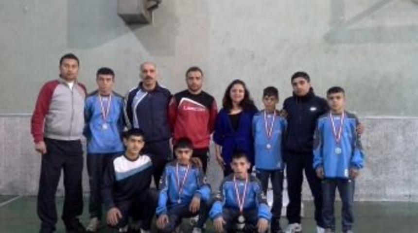 Pervarili &Ouml;ğrenciden G&uuml;reşte B&uuml;y&uuml;k Başarı