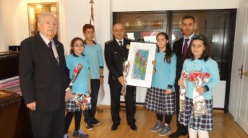 Yamanlar &Ouml;ğrencilerinden İl Emniyet M&uuml;d&uuml;r&uuml;'ne Ziyaret