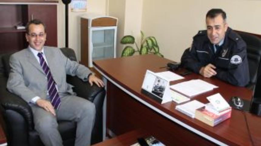 AK Partililer'den Polislere Ziyaret
