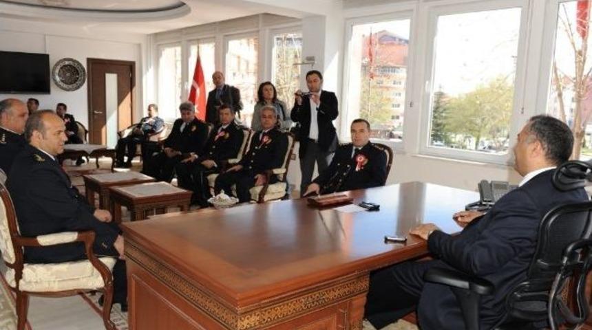 Emniyet Teşkilatı'ndan Vali &Ccedil;ift&ccedil;i'ye Ziyaret