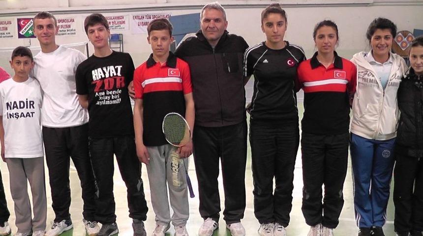 Elmadağlı Lise &Ouml;ğrencileri Balkan Şampiyonu Oldu