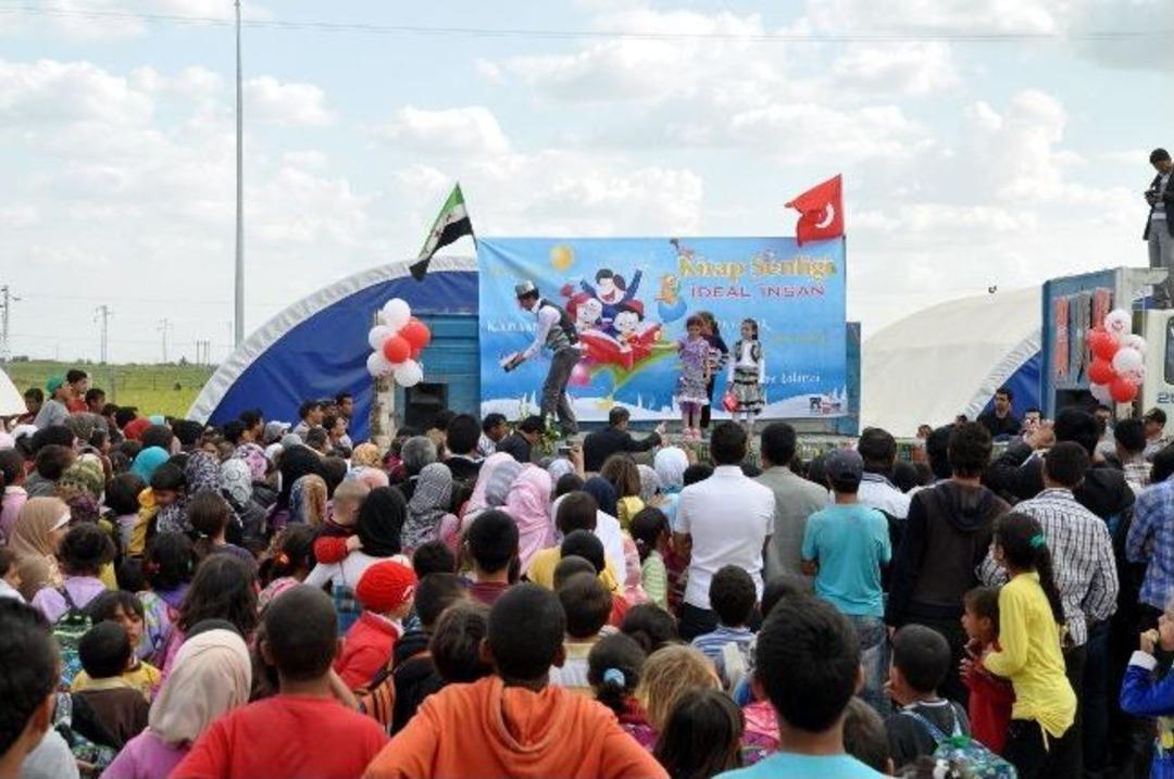 S&uuml;leyman Şah &Ccedil;adır Kentte Bahar Şenlikleri