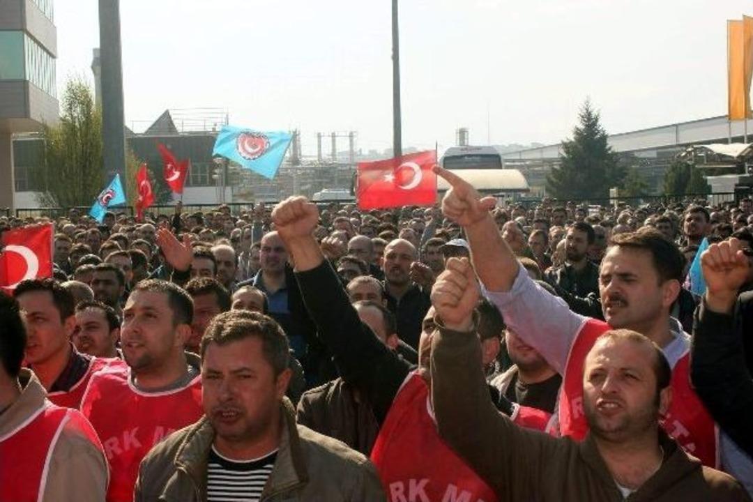 Metal İş Sendikası İş&ccedil;ileri Eylemde