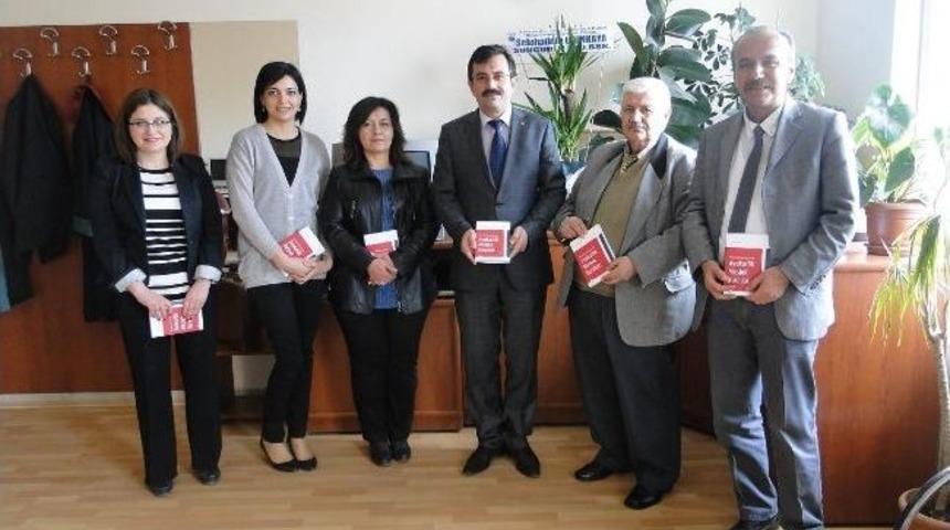 Başkan Uzunkaya Avukatlar Haftası&rsquo;nı Kutladı