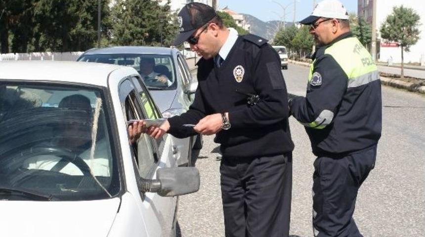 Ortaca&rsquo;da Emniyet Kemeri Uygulaması