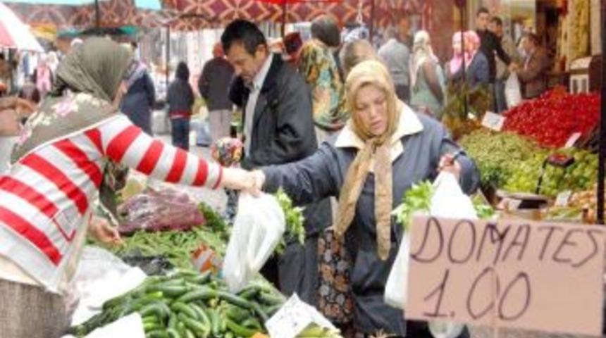 Uşak Belediyesi Pazaryerlerini Yeniliyor
