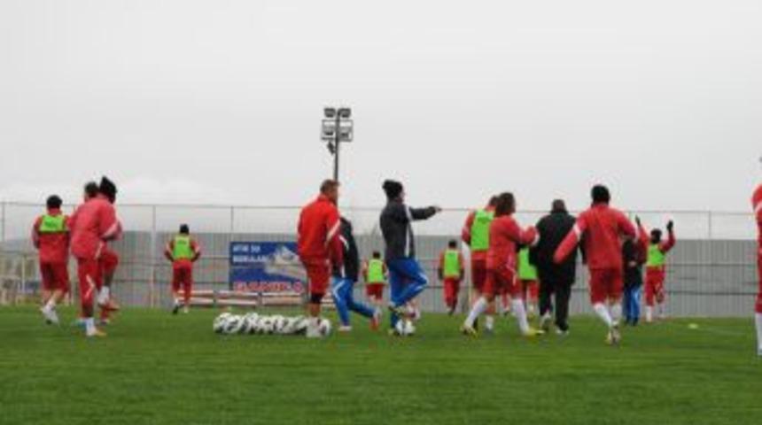 Vural; &ldquo;Kazanmak İ&ccedil;in Sahaya &Ccedil;ıkacağız&rdquo;