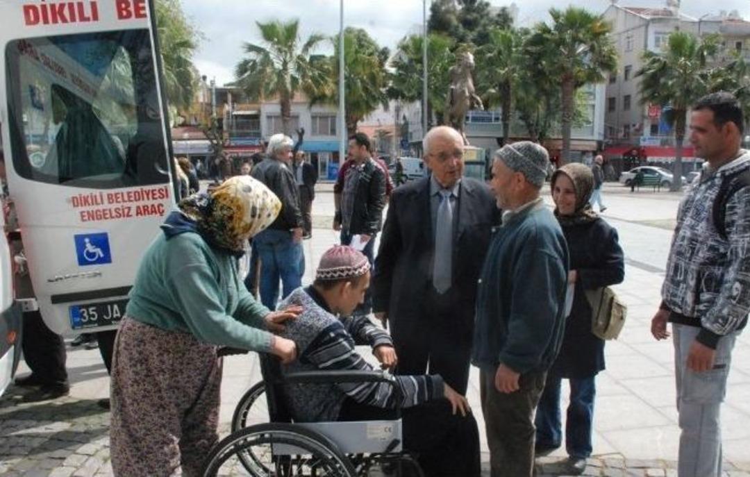 Dikili'de Engellilere 'engelsiz Ara&ccedil;'