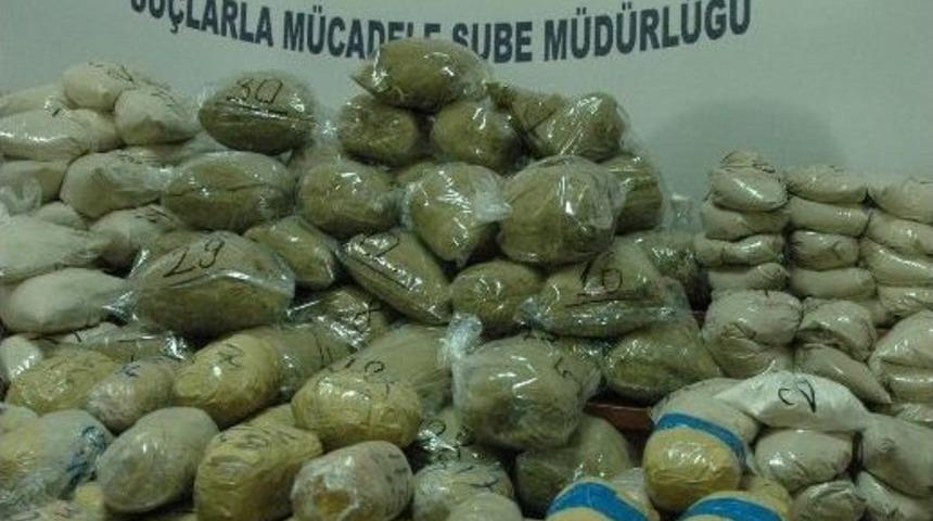 Van&rsquo;da 152 Kilo Toz Esrar Ele Ge&ccedil;irildi