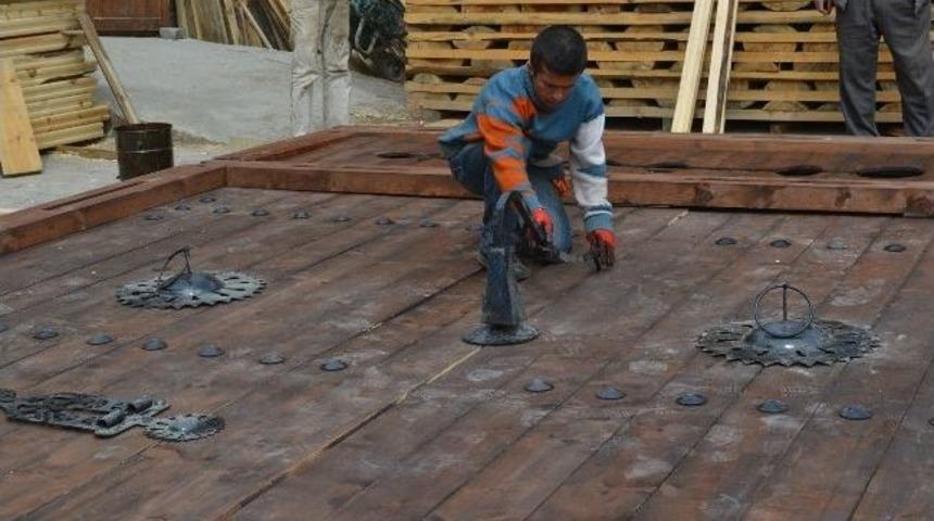 İskilip&rsquo;in Kapılarını Sembolize Edecek Olan Dev Kapı Tamamlandı