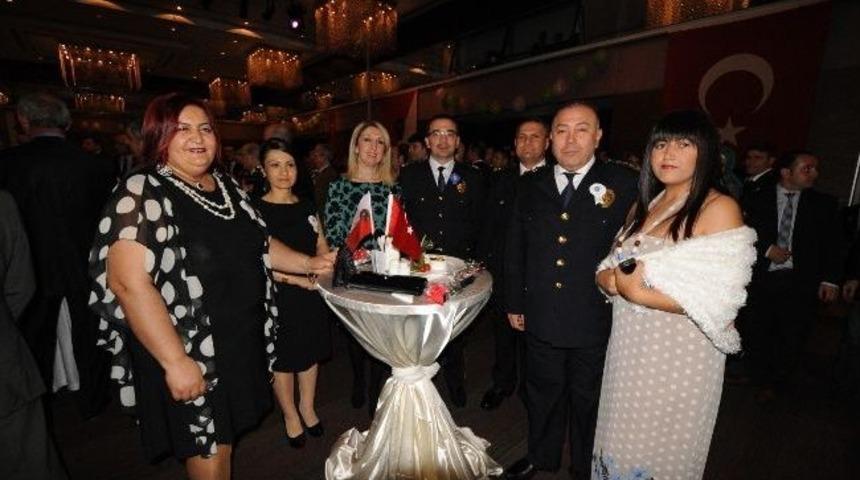 T&uuml;rk Polisinin 168. Yaşı Trabzon&rsquo;da Verilen Kokteylle Kutlandı