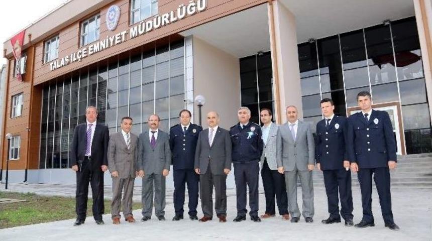 Başkan Yıldırım'dan Talas İl&ccedil;e Emniyetine Ziyaret