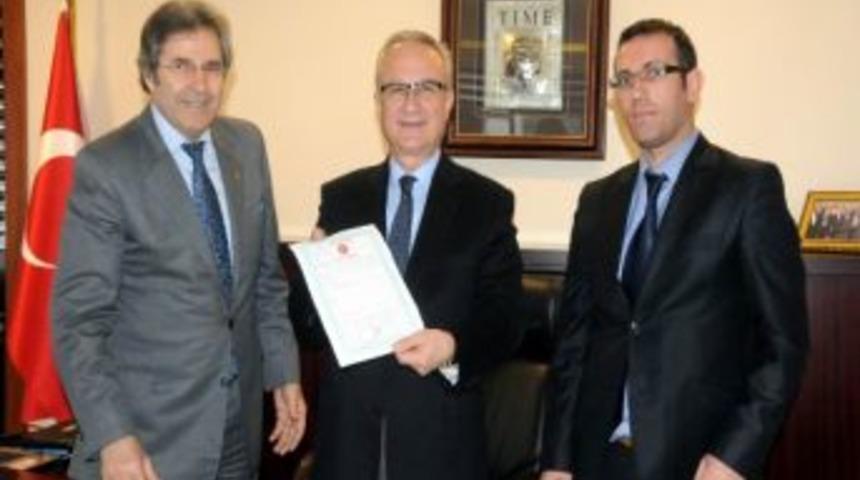 Kapalı Pazar Yerinin Tapusu Alındı