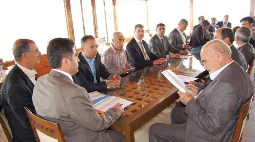 Ak Partililer Samsat&rsquo;ta Toplandı