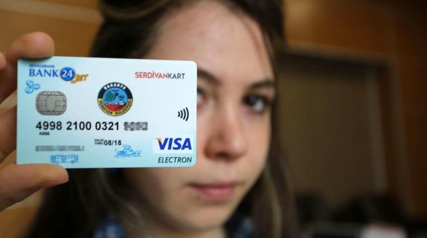 Zengin Harcıyor, Para Puanlar Yoksula Gidiyor