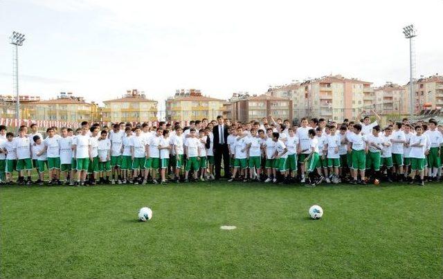 Şehitkamil Futbol Turnuvası Başladı