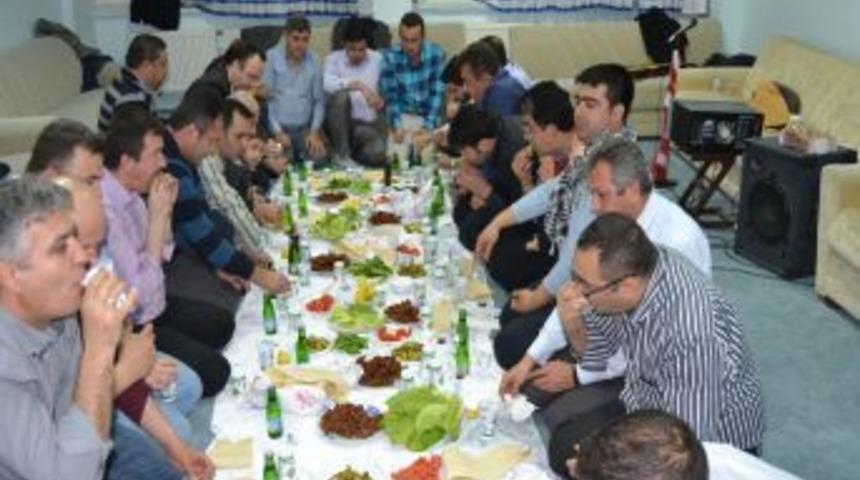 Turhal &Ouml;zel Yıldırım Koleji Velileri Sıra Gecesinde Buluştu