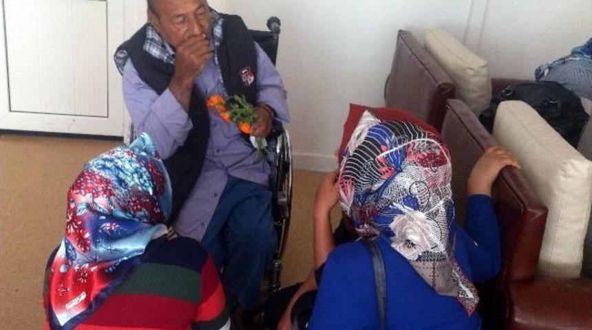 Samsatlı Bayanlar Gaziantep Huzurevini Ziyaret Etti
