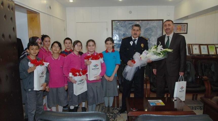 &Ouml;zel Namık Koleji &Ouml;ğrencileri, &Ccedil;ankırı Emniyet M&uuml;d&uuml;r&uuml;'n&uuml; Ziyaret Etti