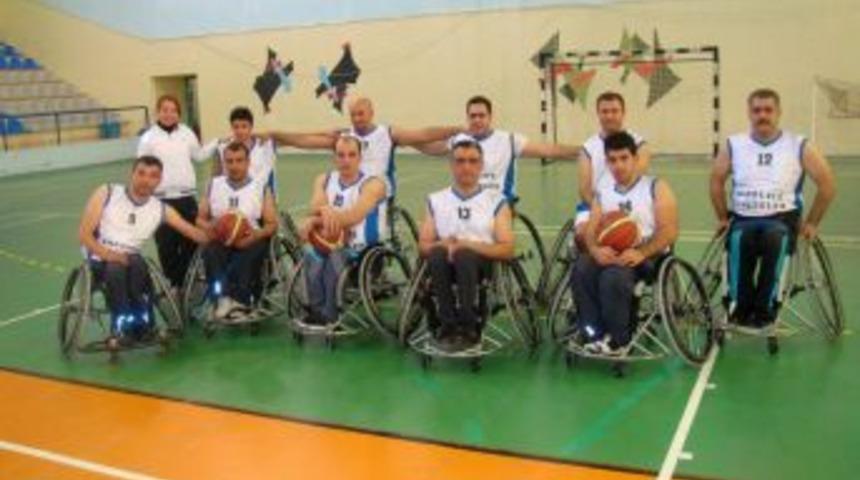 Engelli Basketbocular Hedefe Emin Adımlarla Gidiyor