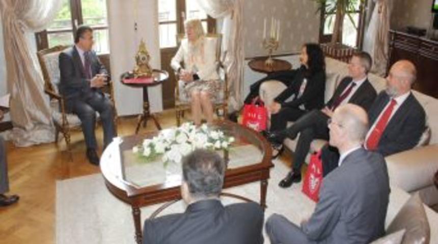 Alman Vali'den, Vali Celalettin Lekesiz'e Ziyaret