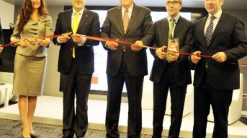 Dupont Yeni İnovasyon Merkezi&rsquo;ni T&uuml;rkiye&rsquo;de A&ccedil;tı