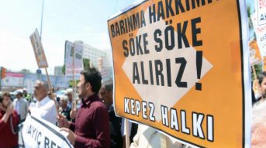 Domates, Taze Soğan Ve Peynirli 2B Eylemi