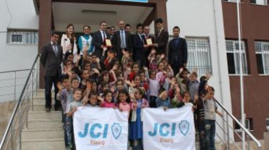 Elazığ Depreminin Simgesi Keko Unutulmadı