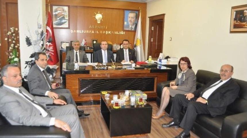 Ak Parti Şanlıurfalılar Derneği Y&ouml;netim Kurulu'nu Kabul Etti