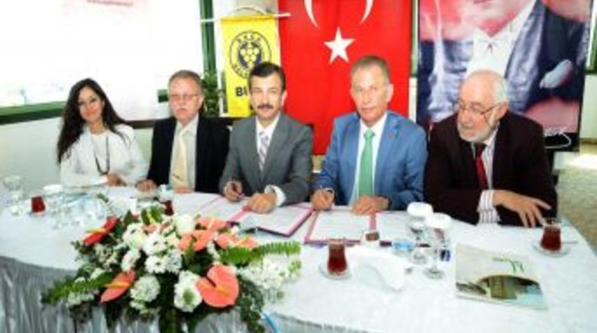 İzmir Buca'da Şehir D&ouml;n&uuml;ş&uuml;m&uuml; Başlıyor