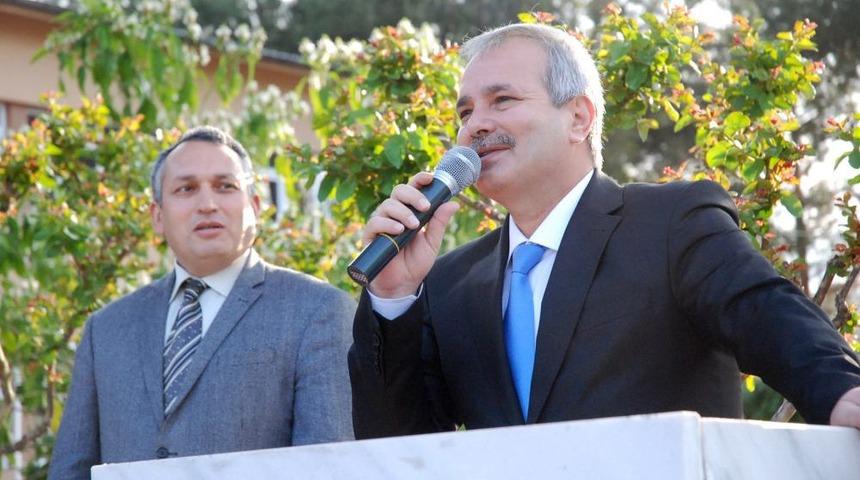 Mezun Olduğu Okulda &Ouml;ğrencilerle Bir Araya Geldi