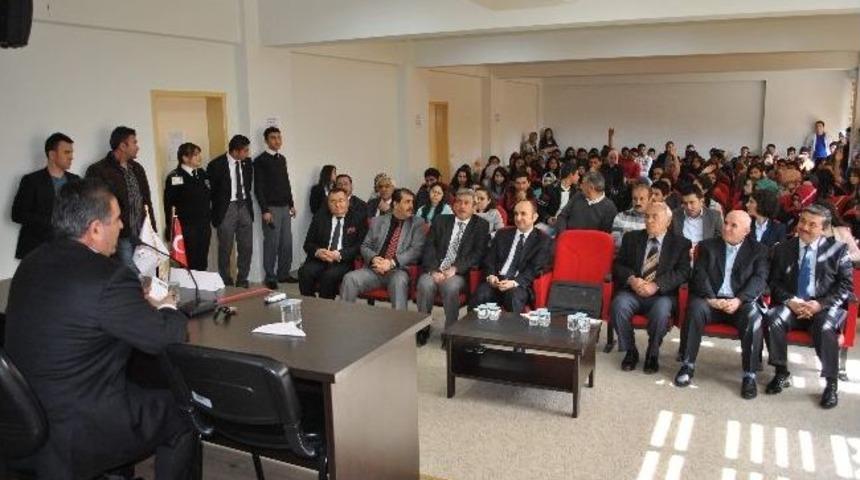 Harita M&uuml;hendisi Belediye Başkanı Taş Ustası Arıyor