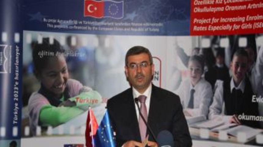 'Türkiye'de Sorun Işsizlik Değil Mesleksizlik'