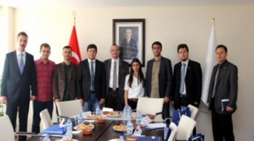 T&uuml;rkiye &Ouml;ğrenci Konseyinden İzmir&rsquo;e Expo Desteği