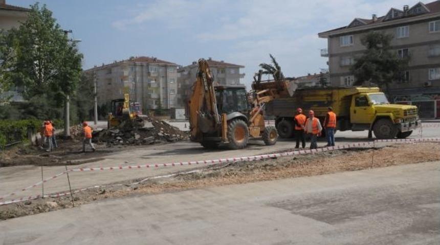 İneg&ouml;l&rsquo;de Kavşak D&uuml;zenleme &Ccedil;alışmaları