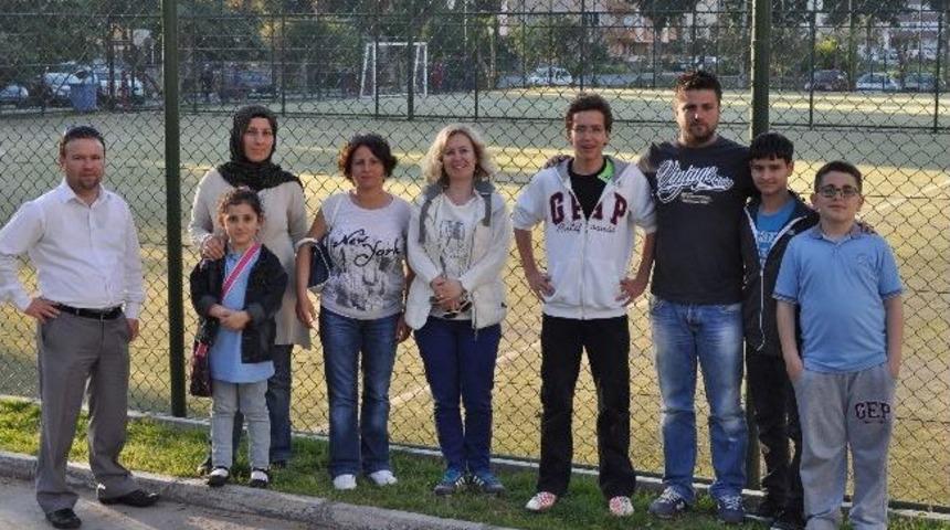 Veliler Futbol Sahalarının Bakımsızlığından Şikayet&ccedil;i