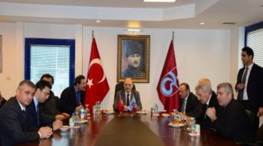 Bakan Erdoğan Bayraktar, Trabzonspor'u Ziyaret Etti