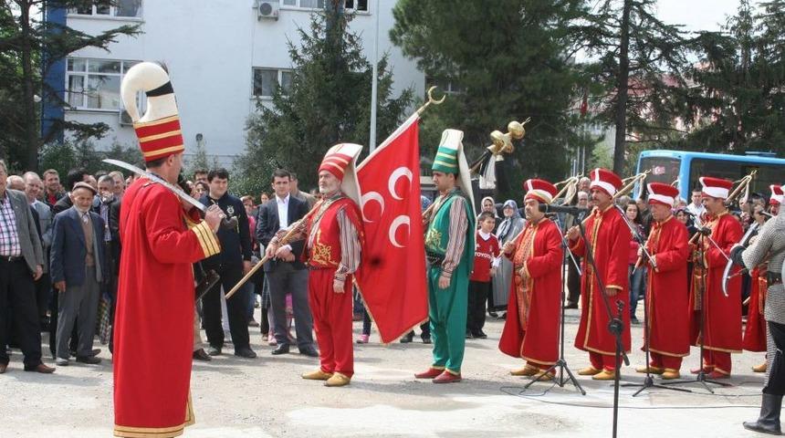 Mustafakemalpaşa'da Geleneksel Kermes Açıldı