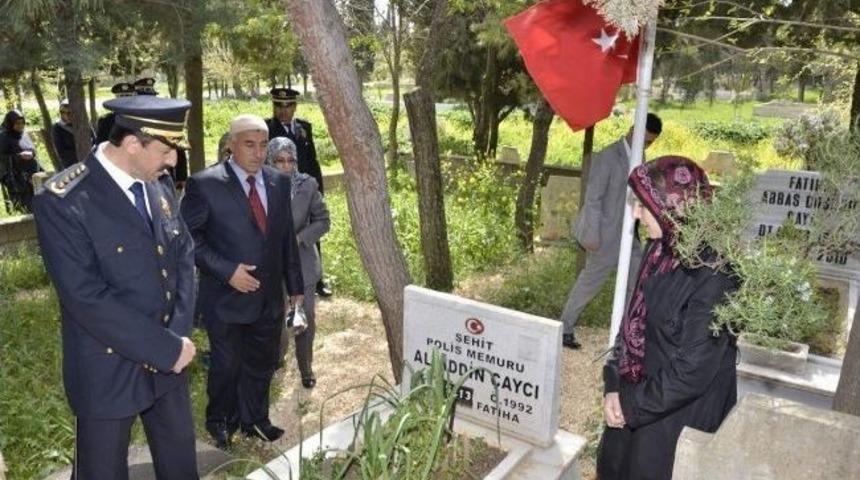 Şehit Polisler Dualarla Anıldı