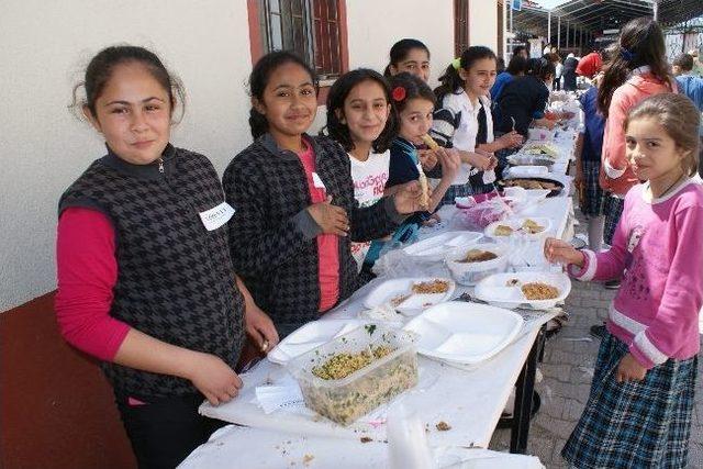Okul İhtiya&ccedil;ları İ&ccedil;in Kermes 3