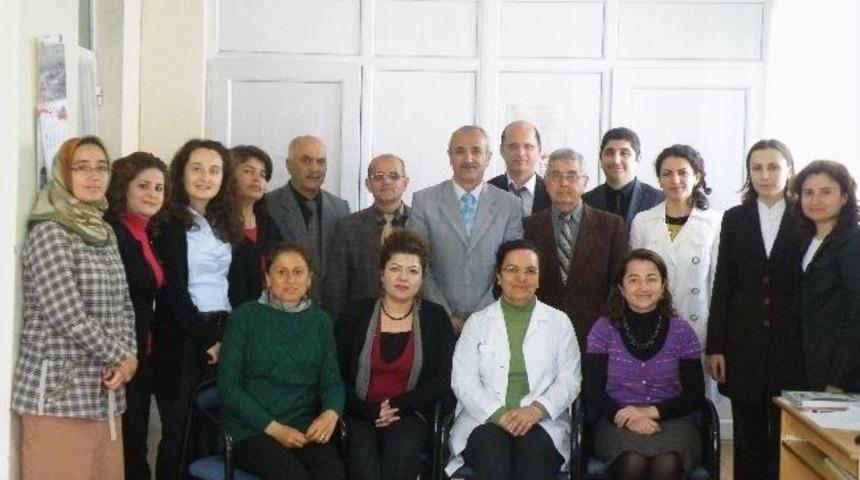 Tecr&uuml;belerini &Ouml;ğretmenlerle Paylaştı