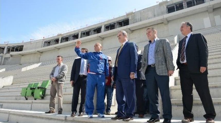 Hikmet Karaman Timsah Arena&rsquo;ya Hayran Kaldı