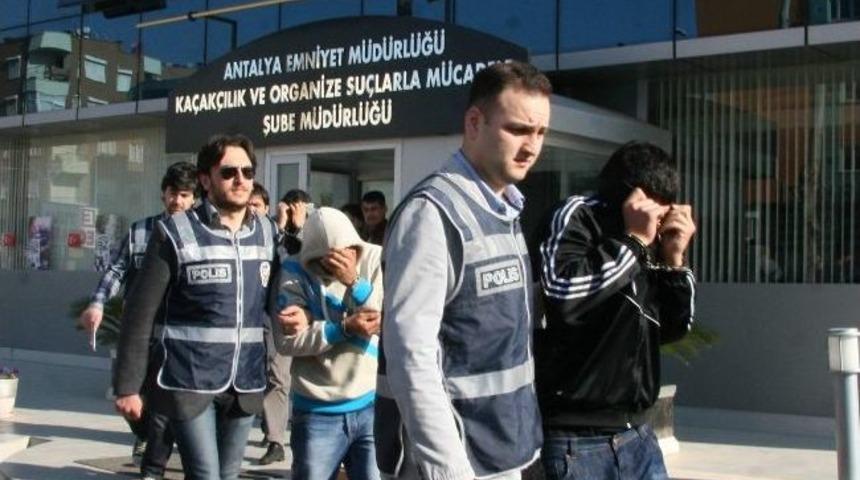 Antalya&rsquo;da Akaryakıt Operasyonu