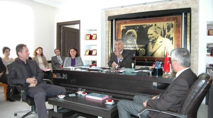 Belediye Meclisinden Başkan Ballı'ya Kredi Yetkisi