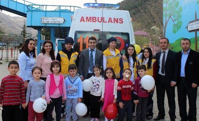 Gümüşhane’de Minikler Ambulansla Tanıştı