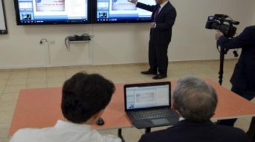 Esog&uuml; Rekt&ouml;r&uuml; Prof. Dr. G&ouml;nen&rsquo;den Onlıne Ders