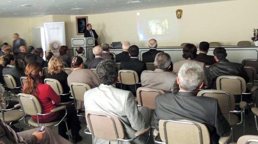 Defterdarlık Personeline Bilişim Su&ccedil;ları Anlatıldı