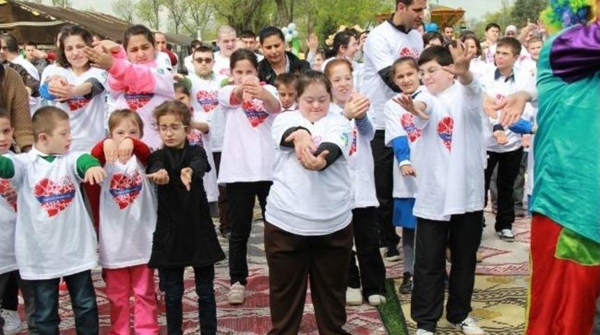 Engelsiz Bir Hayat İ&ccedil;in Egzersiz Yaptılar