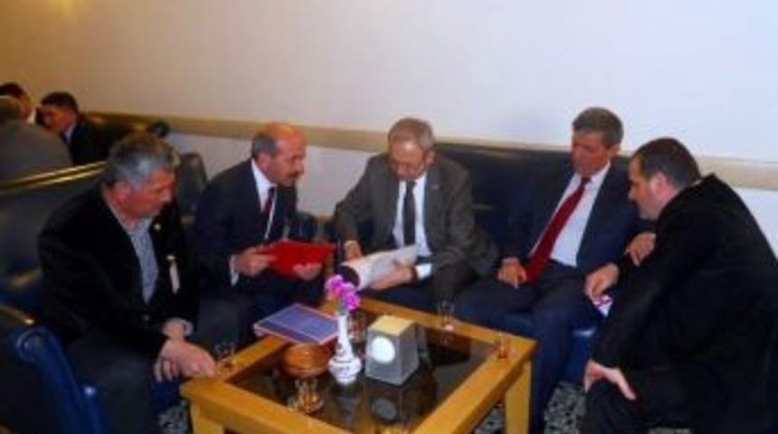 Milletvekili Candan&rsquo;a Ziyaretler